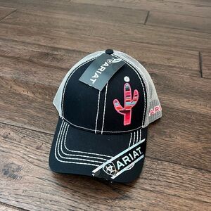 Ariat Women’s Serape Cactus Cap Navy/White NWT!